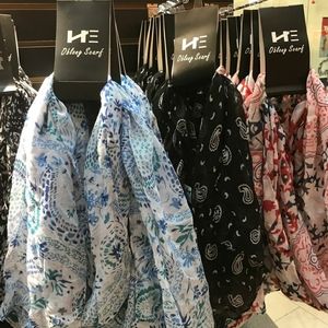 Light, Breathable and Beautiful Scarves